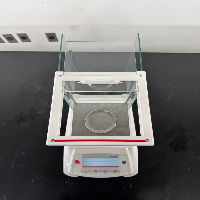 Ohaus Pioneer Analytical Balance image 3